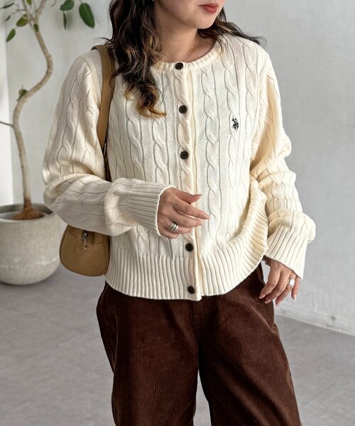 U.S. POLO ASSN.（ユーエスポロアッスン）の「ケーブルカーディガン（カーディガン/ボレロ・レディース・ネイビー/ブラウン/グリーン/レッド/アイボリー・FREE）」の16枚目の写真
