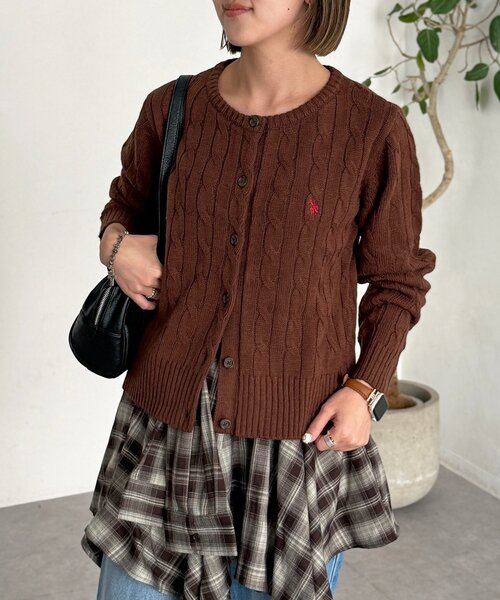 U.S. POLO ASSN.（ユーエスポロアッスン）の「ケーブルカーディガン（カーディガン/ボレロ・レディース・ネイビー/ブラウン/グリーン/レッド/アイボリー・FREE）」の18枚目の写真
