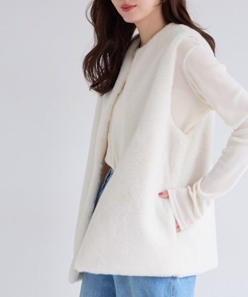 Pierrot（ピエロ）の「フェイクファージレ（ベスト・レディース・モカ/アイボリー・M）」の6枚目の写真