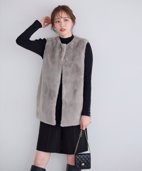 Pierrot（ピエロ）の「フェイクファージレ（ベスト・レディース・モカ/アイボリー・M）」の12枚目の写真