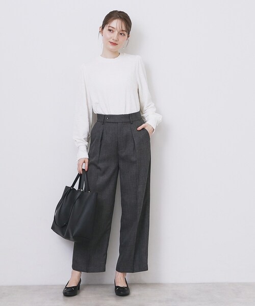 index（インデックス）の「フラワージャカードパフスリーブトップス【洗濯機OK】（Tシャツ/カットソー・レディース・オフホワイト/ブラック/ピンク系・40/38/36/42）」の11枚目の写真