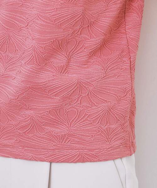 index（インデックス）の「フラワージャカードパフスリーブトップス【洗濯機OK】（Tシャツ/カットソー・レディース・オフホワイト/ブラック/ピンク系・40/38/36/42）」の19枚目の写真