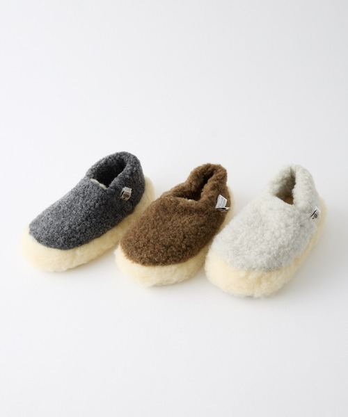 COLD BREAKER（コールドブレーカー）の「【AMERIA ANDERSON】【COLD BREAKER】Siberian Slipper / ウール バイカラーボリュームボアルームシューズ（ルームシューズ/スリッパ・レディース・チャコールグレー/キャメル/ライトグレー・37/38）」の4枚目の写真