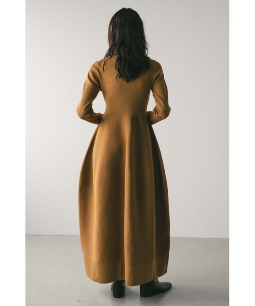 STYLEMIXER（スタイルミキサー）の「【ベストセラー】フォルムポロニットワンピース（ワンピース・レディース・ネイビー/キャメル/ライトベージュ・SMALL/MEDIUM）」の22枚目の写真