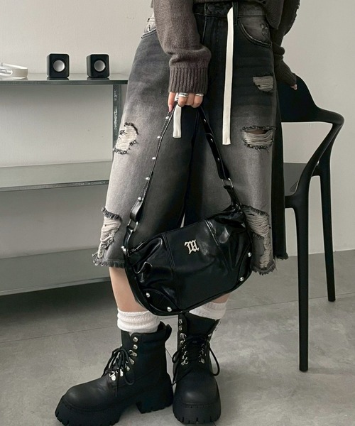 WEGO(ウィゴー)の「WEGO/メタルパーツハーフムーンバッグ(ハンドバッグ・レディース・シルバー/オフホワイト/ワイン/ブラック・FREE)」の8枚目の写真
