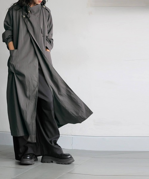 antiqua(アンティカ)の「トレンチトッパーコート(トレンチコート・レディース・グレイッシュベージュ/ダークグレー/アッシュグレー・ONESIZE)」の11枚目の写真