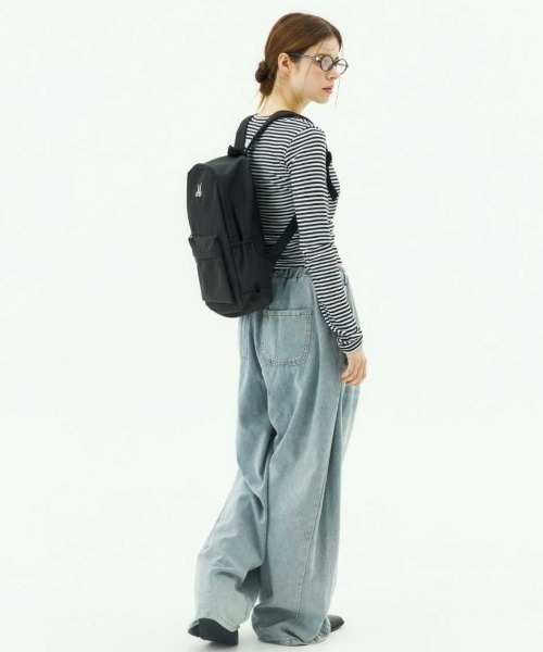 MUCENT（ムセント）の「A'GEM/9 × .kom 『MUCENT/ムーセント』 EMMA V-NECK STRIPE LONG SLEEVE T/Vネックボーダー長袖カットソー（Tシャツ/カットソー・レディース・チャコールグレー/ホワイト×ブラック・FREE）」の9枚目の写真