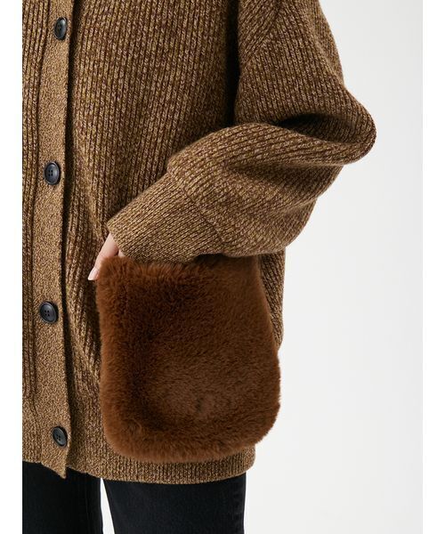 Mila Owen（ミラオーウェン）の「2WAYファーポケットMIXヤーンカーディガン（カーディガン/ボレロ・レディース・ターコイズブルー/ベージュ/アイボリー・F）」の11枚目の写真