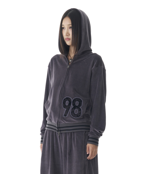 AAKAM(アーカム)の「98 Patch Velour Zip-Up Hoodie (Dark Gray)(パーカー・レディース・その他・2)」の3枚目の写真
