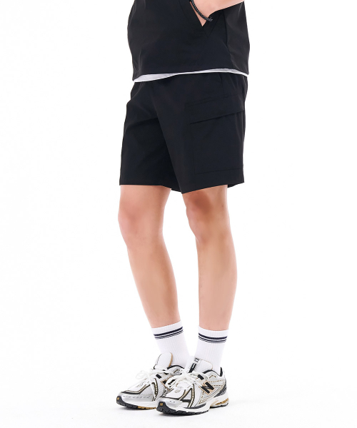 CHASECULT（チェイスカルト）の「共用クールストレッチポケットショートパンツ-ブラック（その他パンツ・メンズ・ブラック・86/67/70/76/92/96/82）」の2枚目の写真