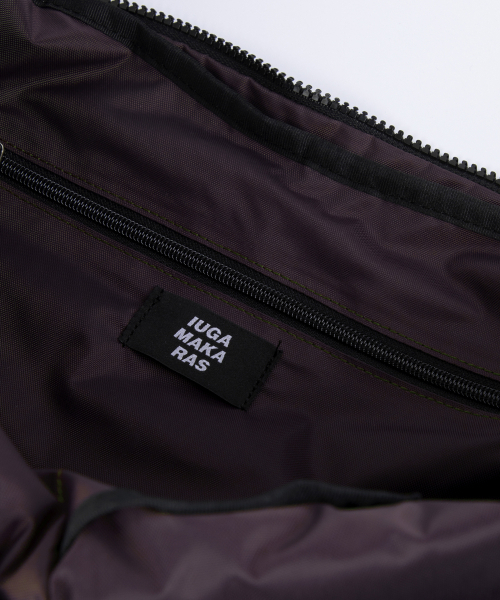 IUGAMAKARAS（イウガマカラス）の「Taped Shoulder Bag (Khaki)（ショルダーバッグ・レディース・その他・FREE）」の15枚目の写真