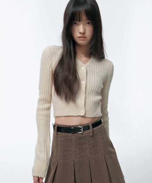 MUSINSA STANDARD WOMAN（ムシンサスタンダードウーマン）の「ウィメンズ コーデュロイ プリーツ ミニスカート [カーキブラウン]（スカート・レディース・その他・SMALL/MEDIUM/LARGE/X-SMALL）」の3枚目の写真