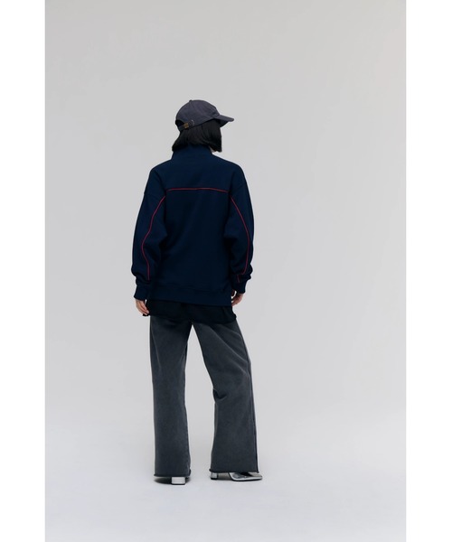 FELICITY(フェリシティ)の「Half Zip Sweat Tops(スウェット・レディース・アイボリー/ネイビー・2)」の19枚目の写真