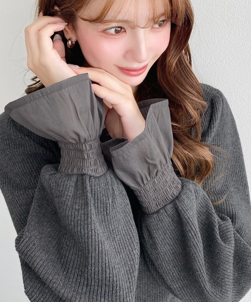 moment+(モーメントプラス)の「スクエアネックシアーキャンディスリーブリブニットプルオーバー(ニット/セーター・レディース・ボルドー/ブラウン/ナチュラル/杢グレー/チャコールグレー/ブラック/アイボリー・M)」の3枚目の写真