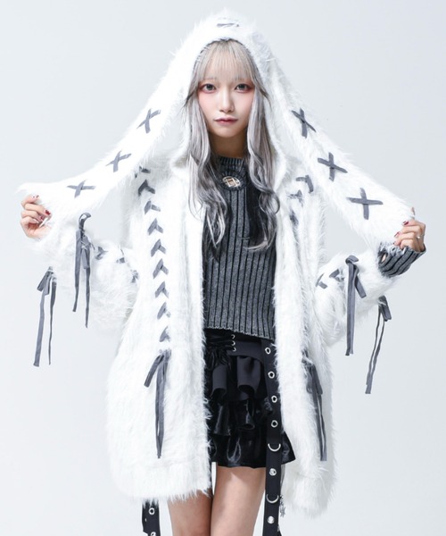 REFLEM(レフレム)の「『REFLEM/レフレム』うさ耳フェザーヤーンニットパーカー/ジップパーカー(パーカー・レディース・ブラック/チャコールグレー/ホワイト・FREE)」の2枚目の写真