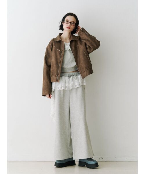 jouetie（ジュエティ）の「フェイクレザースタッズブルゾン（ブルゾン・レディース・ブラック/ブラウン/ピンク・MEDIUM）」の15枚目の写真