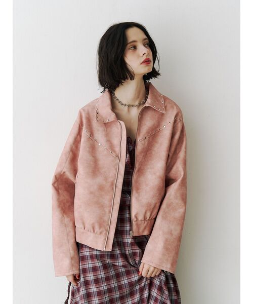 jouetie（ジュエティ）の「フェイクレザースタッズブルゾン（ブルゾン・レディース・ブラック/ブラウン/ピンク・MEDIUM）」の19枚目の写真