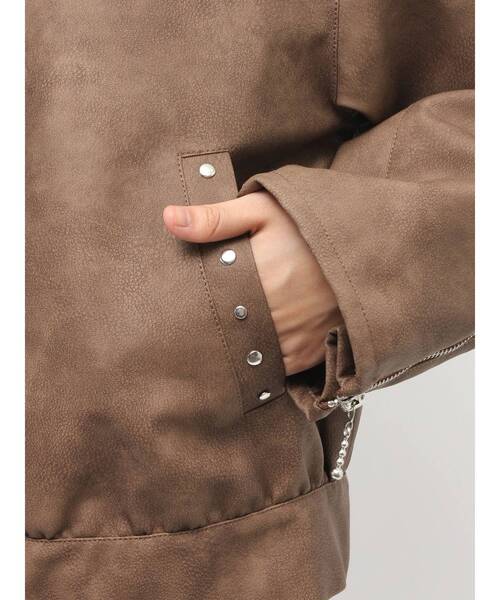 フェイクレザースタッズブルゾン（ブルゾン）｜jouetie（ジュエティ