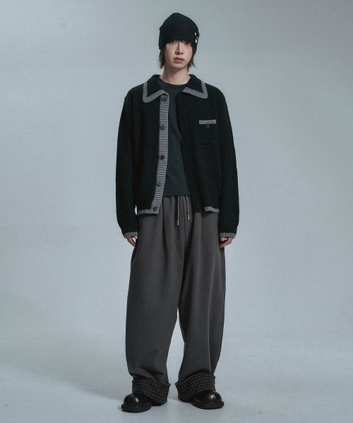 MOO（エムオーオー）の「コントラストカラー ニットカーディガン - ブラック（ニット/セーター・メンズ・ブラック・LARGE/MEDIUM）」の2枚目の写真