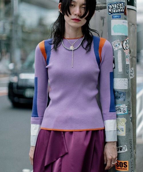 MARECHAL TERRE（マルシャルテル）の「カフスリブニットトップス（ニット/セーター・レディース・ブラック/ネイビー/グレー/アイボリー/ラベンダー・MEDIUM）」の5枚目の写真