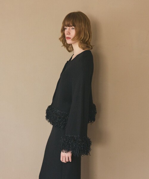 GRACE CLASS（グレースクラス）の「ラメフェザーフリンジカーディガン（カーディガン/ボレロ・レディース・キナリ/ブラック・36）」の4枚目の写真