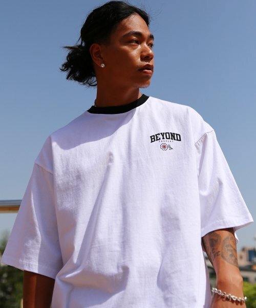 URBAN PLAYERS(アーバンプレイヤーズ)の「マイロ 20番手 半袖Tシャツ (ホワイト)(Tシャツ/カットソー・レディース・その他・MEDIUM/LARGE/X-LARGE)」の1枚目の写真