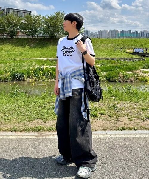 DOLPHIN WAVE APPAREL(ドルフィンウェーブアパレル)の「ドルフィン発泡プリントビッグロゴリンガー半袖Tシャツブラック(Tシャツ/カットソー・メンズ・その他・MEDIUM/LARGE/X-LARGE)」の13枚目の写真