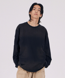 AT THE MOMENT（アットザモーメント）の「Dirty Washed Cut Long Sleeve T-Shirt_Black（Tシャツ/カットソー）」