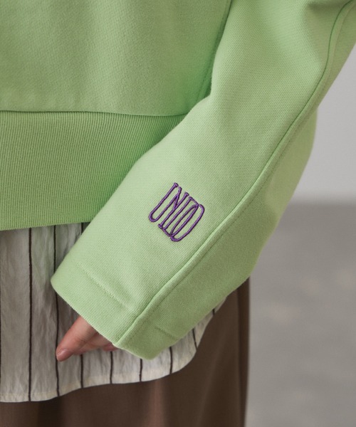 ADAM ET ROPE'(アダムエロペ)の「【サステナブル】ロゴフォルムスウェット(スウェット・レディース・チャコールグレー/ホワイト系その他7/ライトグリーン・FREE)」の19枚目の写真