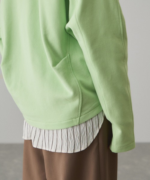 ADAM ET ROPE'(アダムエロペ)の「【サステナブル】ロゴフォルムスウェット(スウェット・レディース・チャコールグレー/ホワイト系その他7/ライトグリーン・FREE)」の21枚目の写真