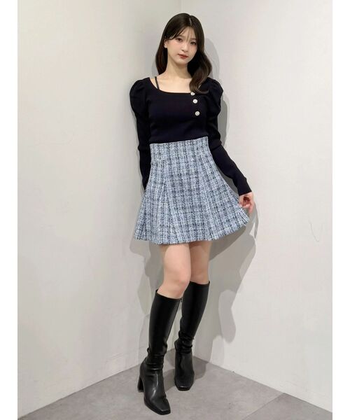 MERCURYDUO（マーキュリーデュオ）の「サイドビジューボタンパフスリーブニット（ニット/セーター・レディース・フレッシュイエロー/その他1/ネイビー・FREE）」の18枚目の写真