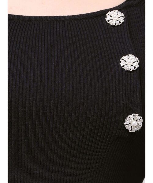 MERCURYDUO（マーキュリーデュオ）の「サイドビジューボタンパフスリーブニット（ニット/セーター・レディース・フレッシュイエロー/その他1/ネイビー・FREE）」の9枚目の写真