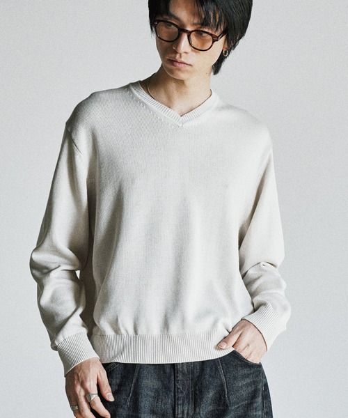 WYM LIDNM(ウィム バイ リドム)の「SILK BLEND V-NECK KNIT(ニット/セーター・メンズ・オフホワイト/アッシュブラウン/レッド/チャコール・S/L/M)」の10枚目の写真