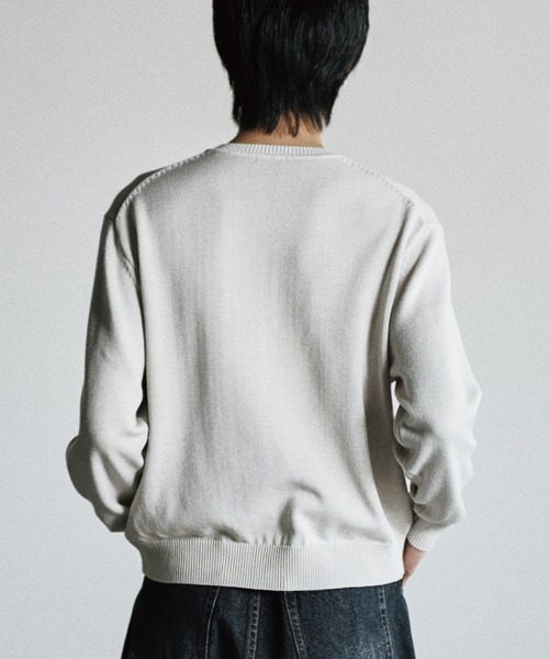 WYM LIDNM(ウィム バイ リドム)の「SILK BLEND V-NECK KNIT(ニット/セーター・メンズ・オフホワイト/アッシュブラウン/レッド/チャコール・S/L/M)」の19枚目の写真