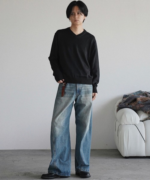 WYM LIDNM(ウィム バイ リドム)の「SILK BLEND V-NECK KNIT(ニット/セーター・メンズ・オフホワイト/アッシュブラウン/レッド/チャコール/ダークグレー/ブラウン/ダークネイビー・S/L/M/XL)」の10枚目の写真