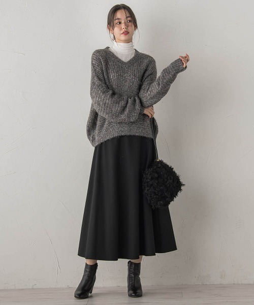 Droite lautreamont(ドロワットロートレアモン)の「【WEB限定】モヘヤラメVネックショートプルオーバー≪手洗い可能≫(ニット/セーター・レディース・オフホワイト/ライトグレー・M)」の19枚目の写真