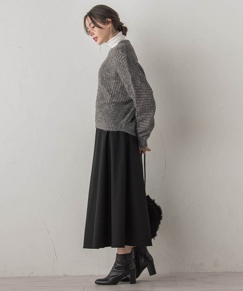 Droite lautreamont(ドロワットロートレアモン)の「【WEB限定】モヘヤラメVネックショートプルオーバー≪手洗い可能≫(ニット/セーター・レディース・オフホワイト/ライトグレー・M)」の21枚目の写真
