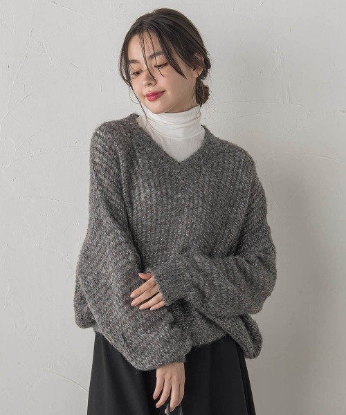 Droite lautreamont(ドロワットロートレアモン)の「【WEB限定】モヘヤラメVネックショートプルオーバー≪手洗い可能≫(ニット/セーター・レディース・オフホワイト/ライトグレー・M)」の13枚目の写真