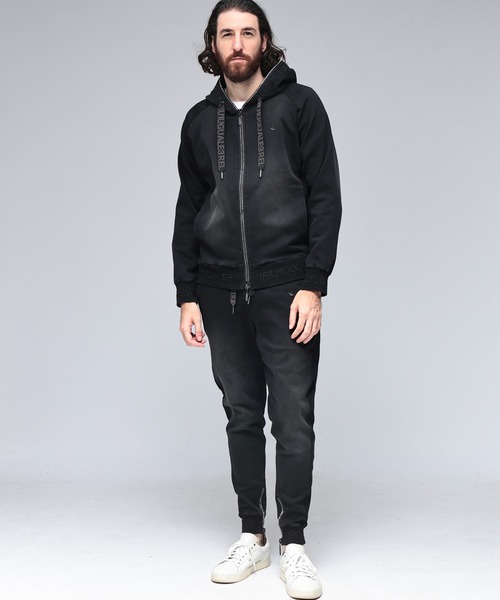 1PIU1UGUALE3 RELAX (ウノピュウ ウグァーレトレ リラックス) SAKAZEN