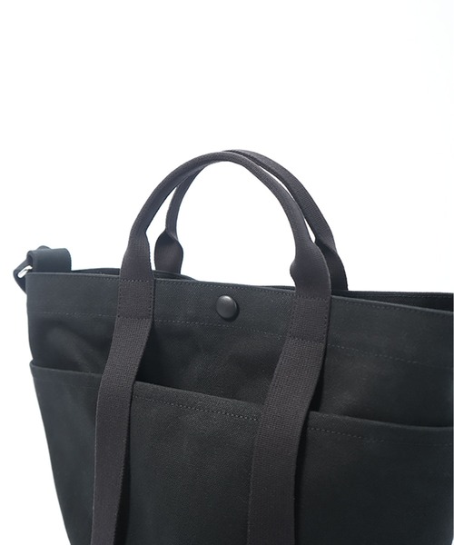 uil [aul]（アウル）の「Alle TOTE & SHOULDER MEDIUM（ショルダーバッグ・レディース・Black/キナリ・FREE）」の8枚目の写真
