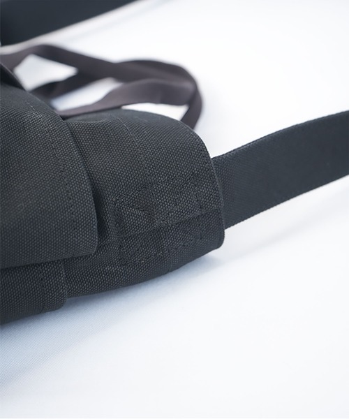 uil [aul]（アウル）の「Alle TOTE & SHOULDER MEDIUM（ショルダーバッグ・レディース・Black/キナリ・FREE）」の15枚目の写真