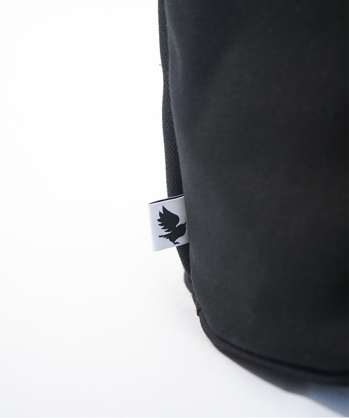 uil [aul]（アウル）の「Alle TOTE & SHOULDER MEDIUM（ショルダーバッグ・レディース・Black/キナリ・FREE）」の18枚目の写真