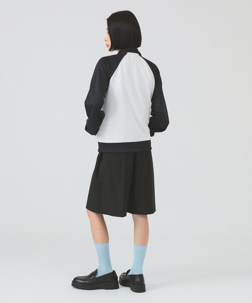 FRED PERRY(フレッドペリー)の「【別注】FRED PERRY / カラー ブロック トラック ジャケット(ジャージ・レディース・ネイビー・10)」の4枚目の写真