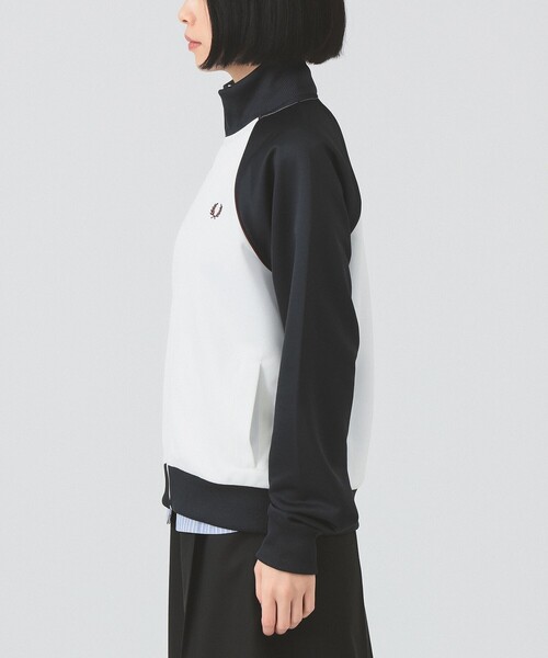 FRED PERRY(フレッドペリー)の「【別注】FRED PERRY / カラー ブロック トラック ジャケット(ジャージ・レディース・ネイビー・10)」の8枚目の写真