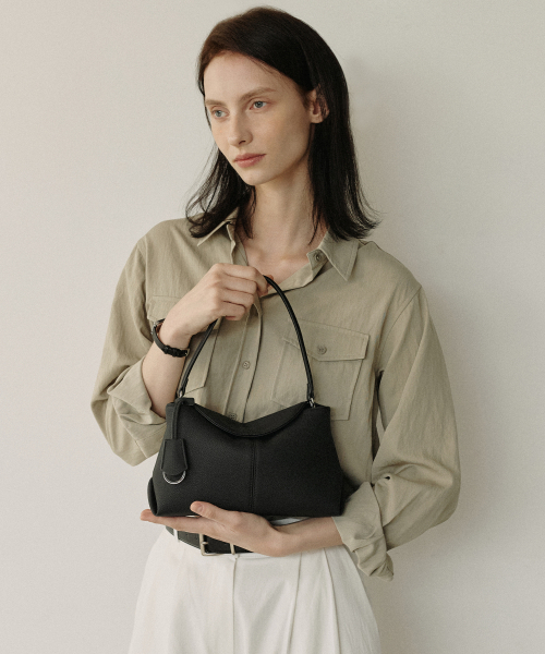 MOREMORR(モアモル)の「MOVO BAG _ブラックミニバッグ3way(ショルダーバッグ・レディース・ブラック・FREE)」の7枚目の写真