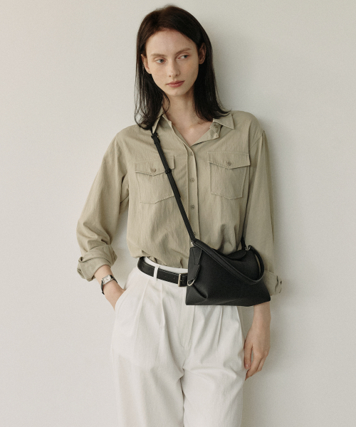 MOREMORR(モアモル)の「MOVO BAG _ブラックミニバッグ3way(ショルダーバッグ・レディース・ブラック・FREE)」の4枚目の写真