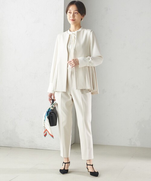 SHIPS（シップス）の「ダブル クロス ジレ オフホワイト（セレモニー対応可）（ベスト・レディース・オフホワイト・ONE SIZE）」の3枚目の写真