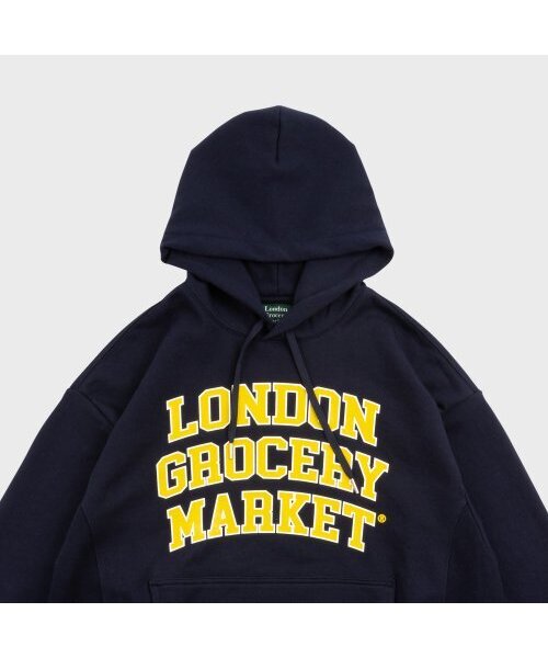 LONDON GROCERY MARKET(ロンドングローサリーマーケット)の「College Logo Heavyweight Hoodie (Navy)(パーカー・メンズ・その他・M/L)」の4枚目の写真