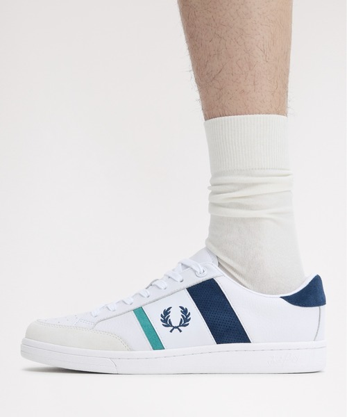 FRED PERRY（フレッドペリー）の「B725 Leather／Suede／スウェードレザースニーカー（スニーカー・メンズ・ホワイト・26cm/28cm/27cm）」の4枚目の写真