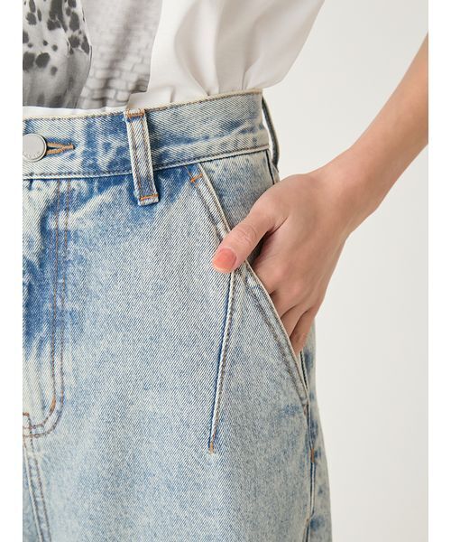 FRAY I.D（フレイアイディー）の「サイドラインワイドデニムパンツ（デニムパンツ・レディース・ブラック/ライトブルー/ブルー・0/1）」の8枚目の写真